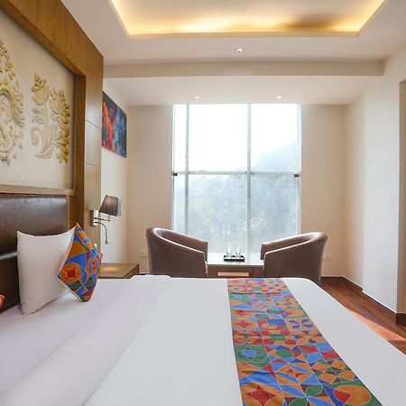 Fabhotel Prime Star 17 - Nr Yashobhoomi Convention Centre Δελχί Εξωτερικό φωτογραφία