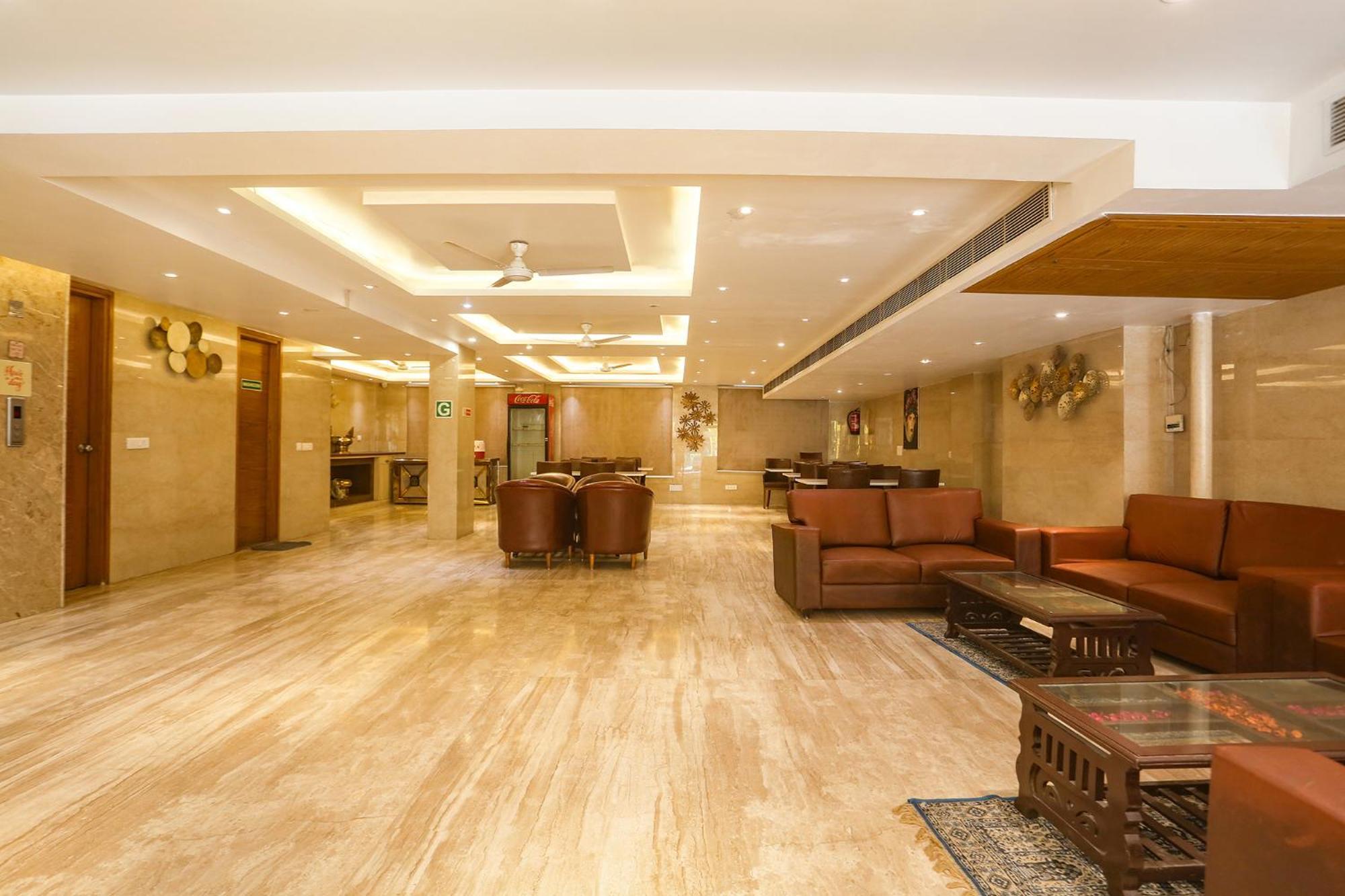 Fabhotel Prime Star 17 - Nr Yashobhoomi Convention Centre Δελχί Εξωτερικό φωτογραφία