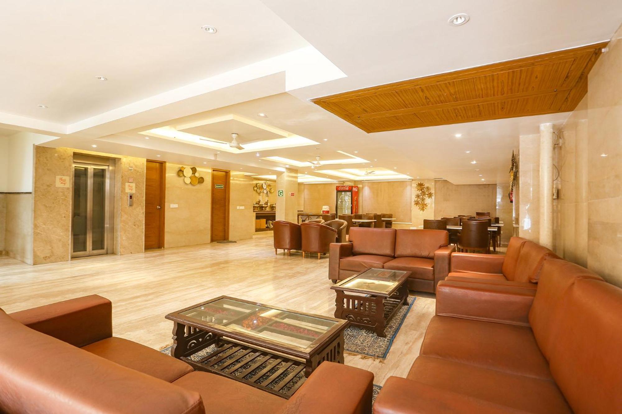 Fabhotel Prime Star 17 - Nr Yashobhoomi Convention Centre Δελχί Εξωτερικό φωτογραφία